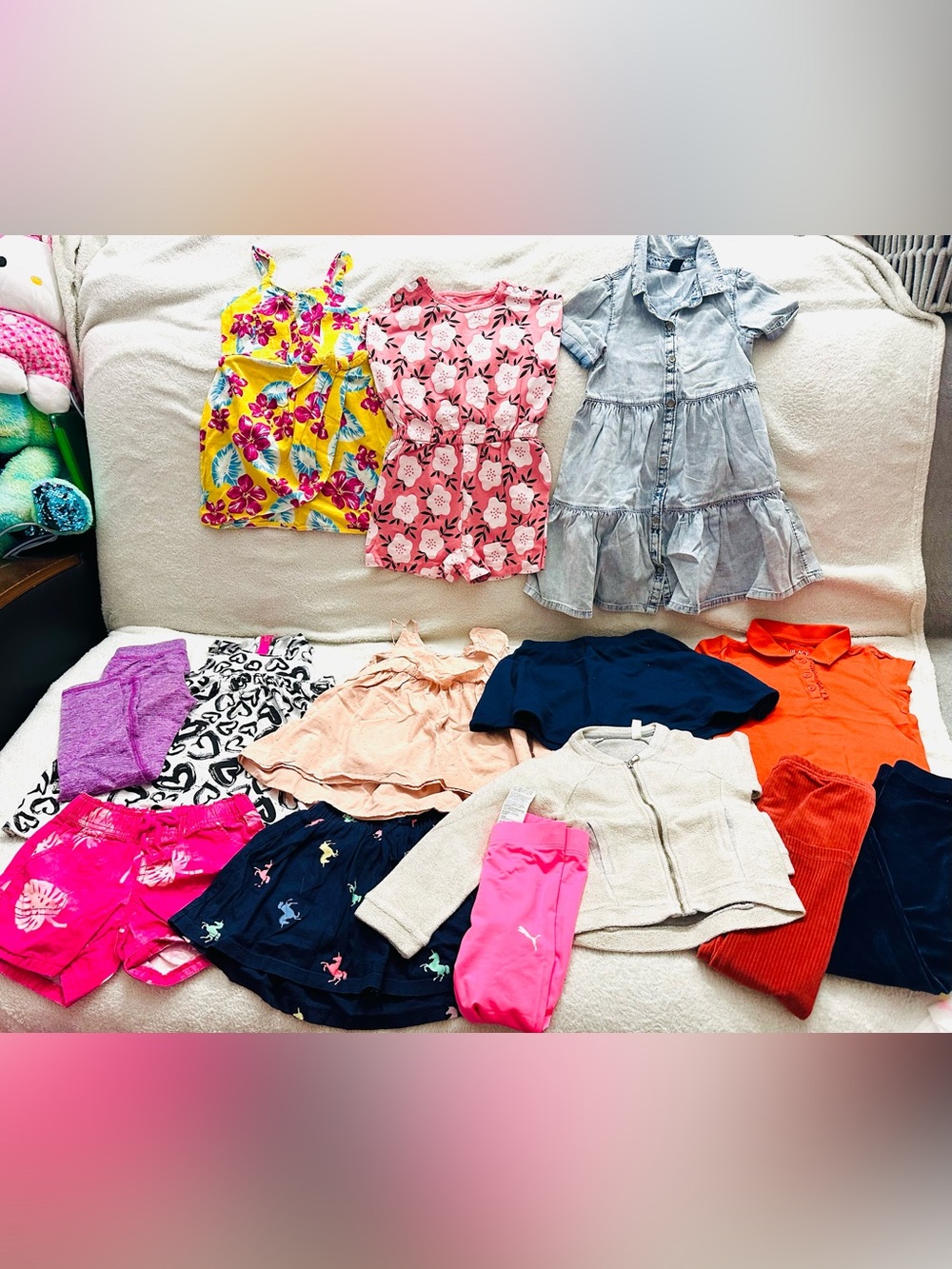 Girls Huge Lot Clothes size 4T Years Zara,Gap,Disney Excellent Condition